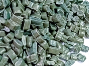 小膜PE再生颗粒